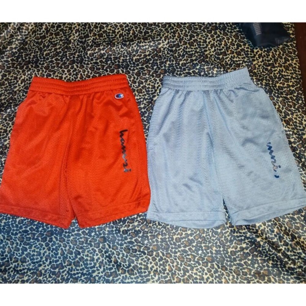 Boys Champion athletic ball shorts size 8, 2 ct